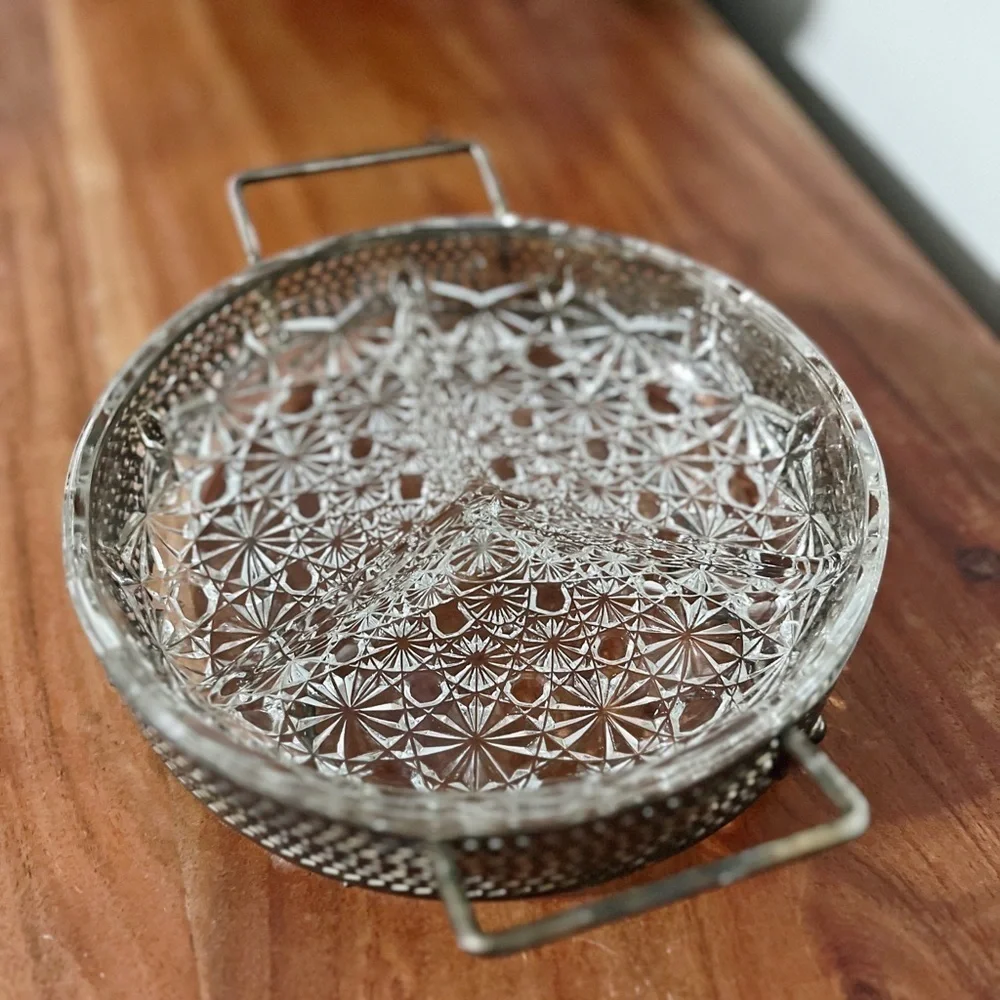 Daisy & Buttons Vintage Mid Century Relish Divided Glass Serving Tray Dish